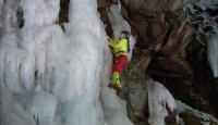 Vírskou ledovou stěnu zdolal Mistr republiky za 30,85 vteřin