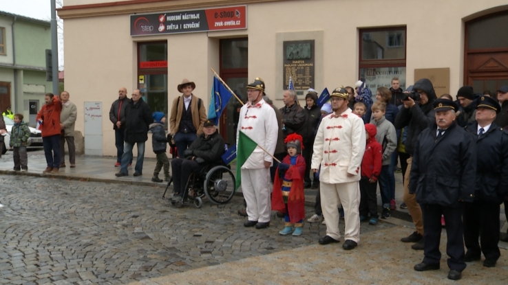 Deštivý 28. říjen zakončil oslavy stoletého výročí vzniku ČSR. Symbolicky tak požehnal stromům vysázeným na jeho počest