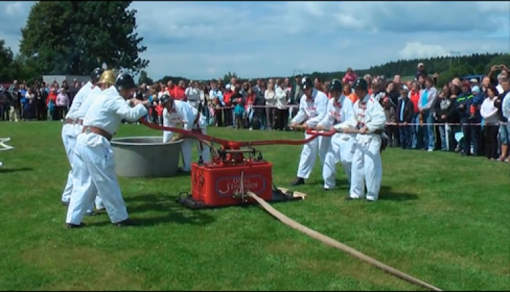 Závody historických stříkaček 2015