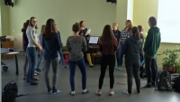 Pomáhat zpěvem se rozhodli studenti gymnázia ve Žďáře nad Sázavou