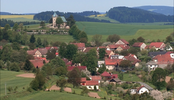 Vítochovský kostelík láká návštěvníky rozhledem i geniem loci