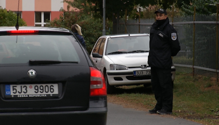 Žďár rozšiřuje řady asistentů prevence kriminality. Hledá i další lidi pro hlídání přechodů